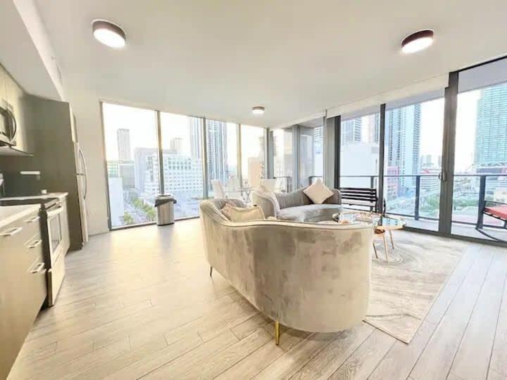 2Br, 2 Baths Lux Downtown Apt Heart Of Austin With Amazing Views, Pool, & Gym Экстерьер фото