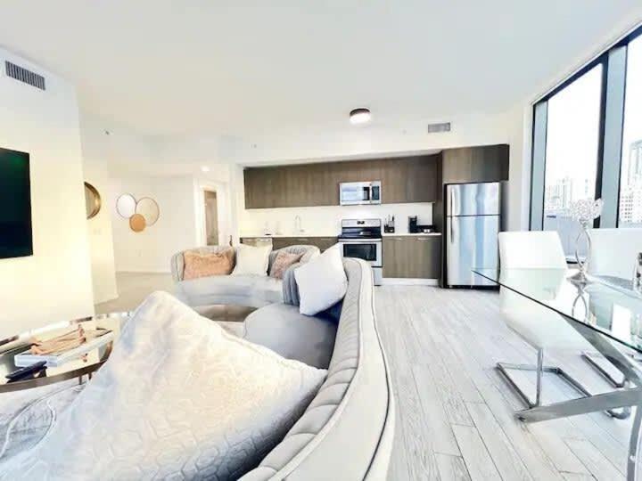 2Br, 2 Baths Lux Downtown Apt Heart Of Austin With Amazing Views, Pool, & Gym Экстерьер фото